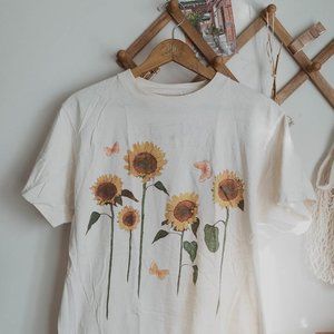 Vintage-y Sunflower T-shirt